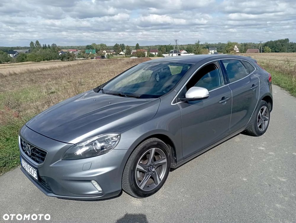 Volvo V40 D2 RDesign - 1