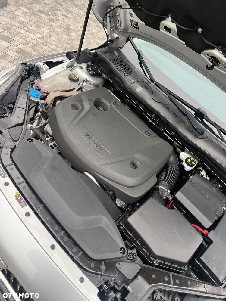 Volvo V40 D2 Drive-E Momentum - 37