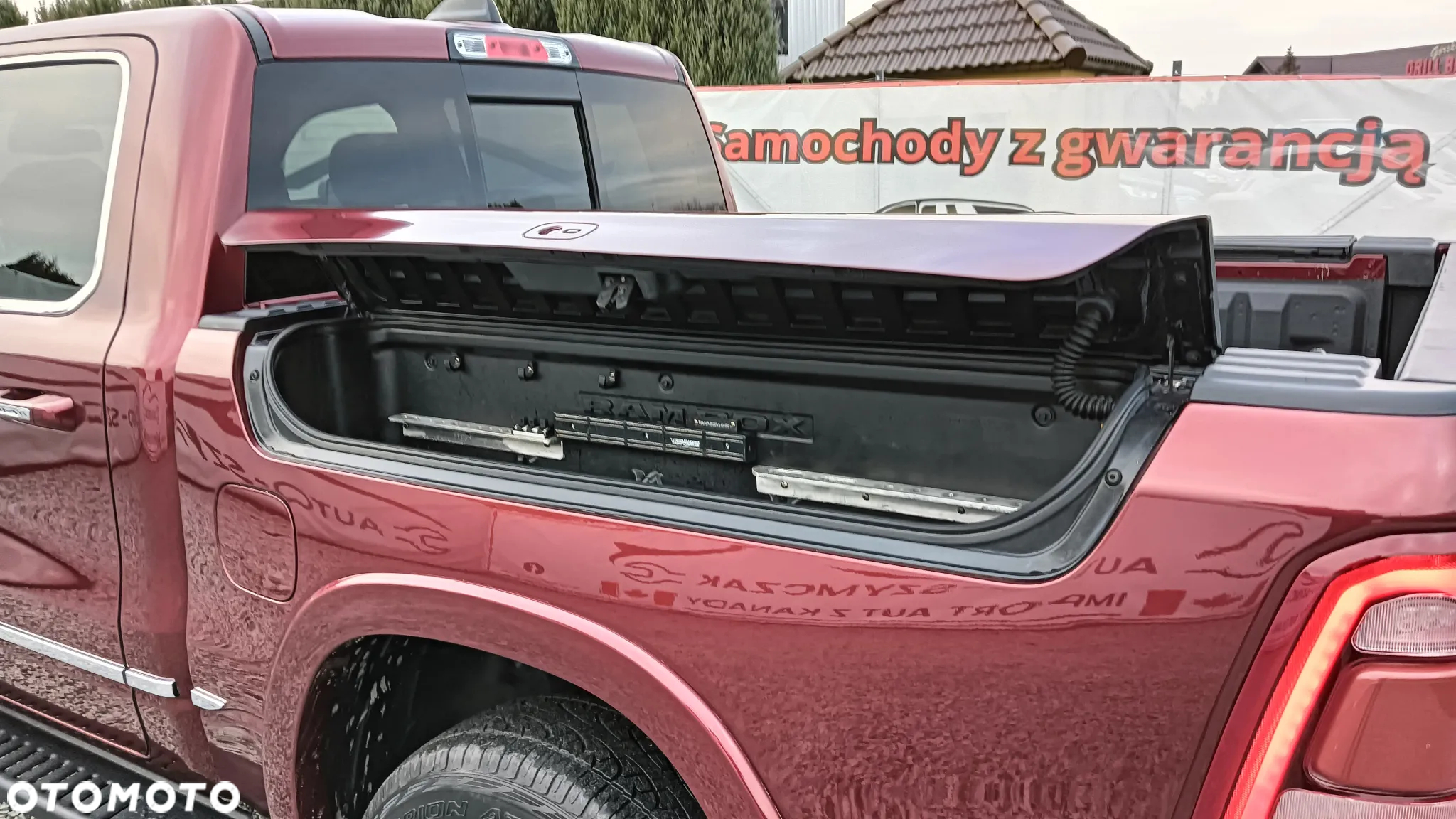 Dodge RAM 1500 5.7 4x4 - 18