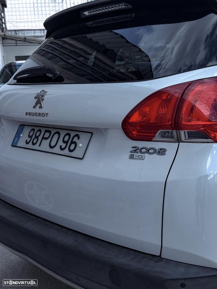 Peugeot 2008 1.6 e-HDi Allure 2-Tronic - 13