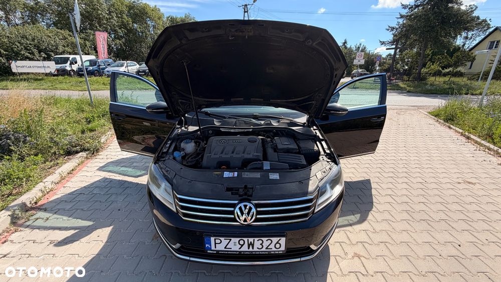 Volkswagen Passat Variant 2.0 TDI DPF Sportline - 2
