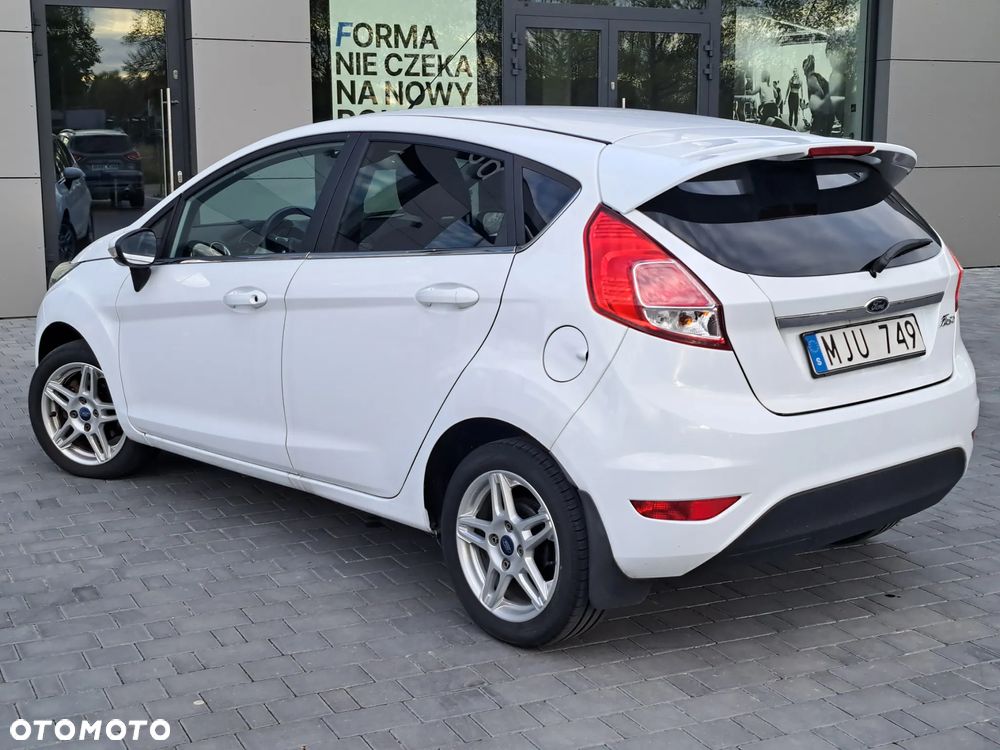 Ford Fiesta - 9