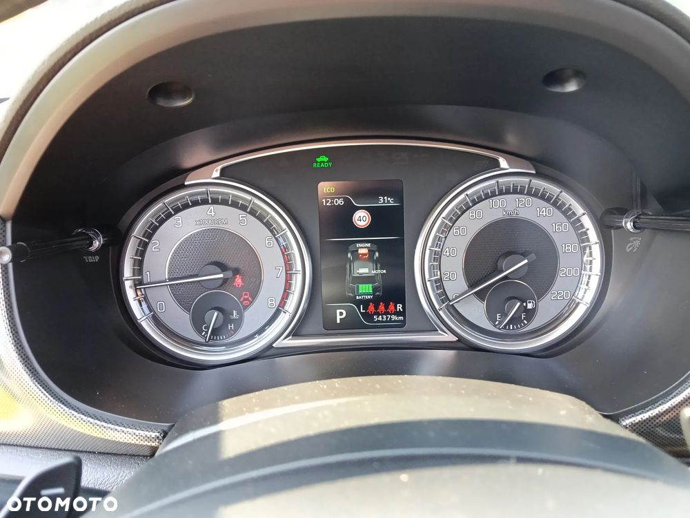 Suzuki Vitara 1.5 Dualjet Hybrid AGS Comfort+ "SHINKAI" - 21