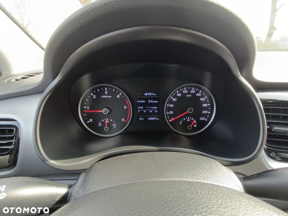 Kia Stonic 1.6 CRDi SCR L - 36