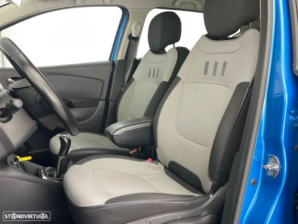 Renault Captur 0.9 TCE Exclusive - 17