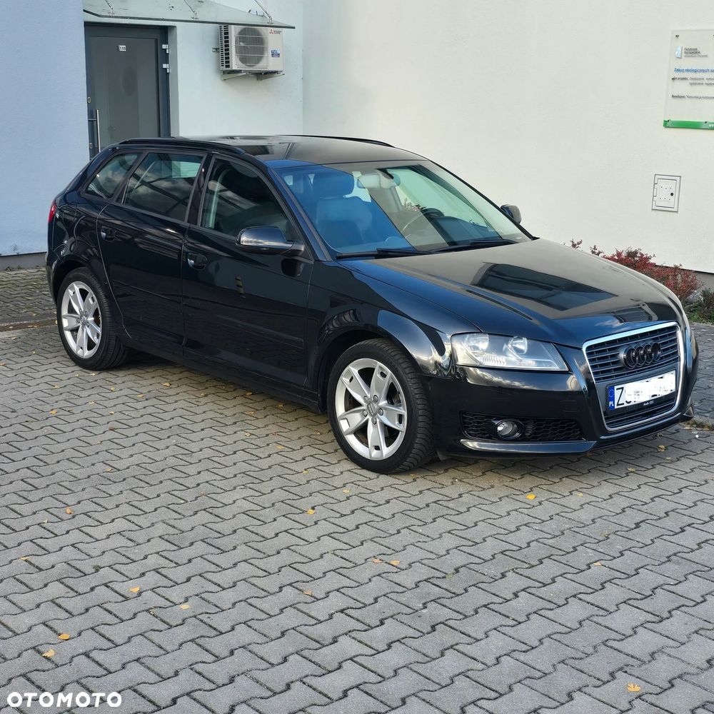 Audi A3 1.6 TDI Attraction - 2