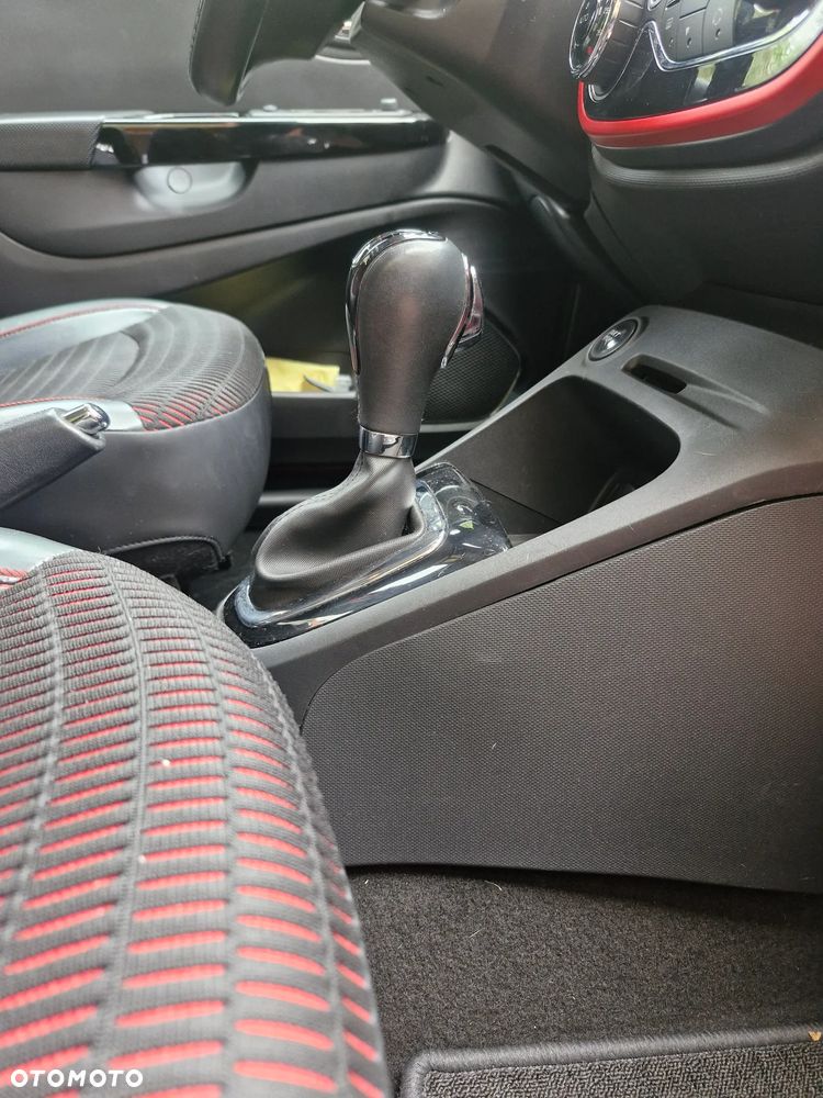 Renault Captur 1.2 TCe Helly Hansen EDC - 13