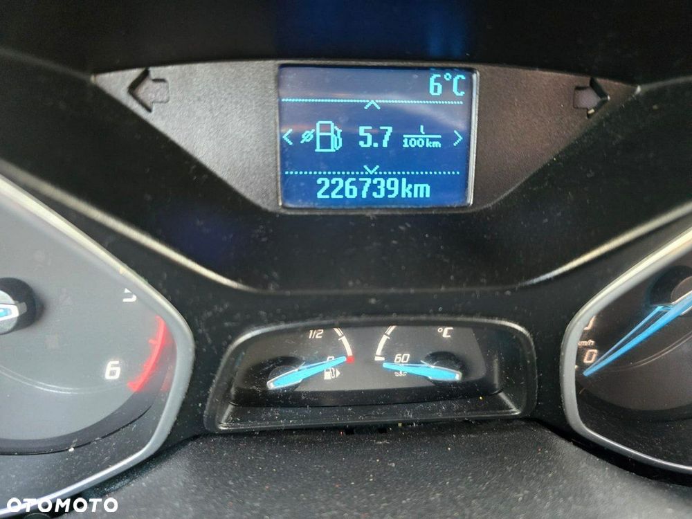 Ford C-MAX - 12