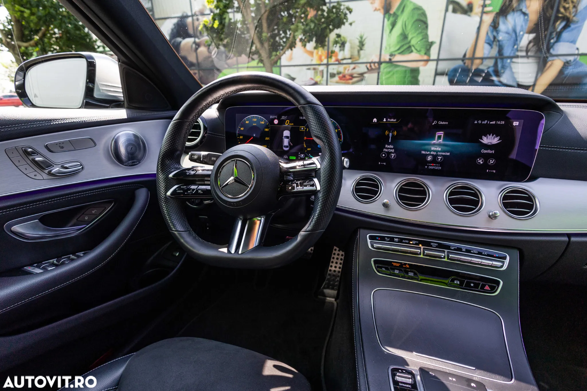 Mercedes-Benz E 300 de 4MATIC Aut. - 7