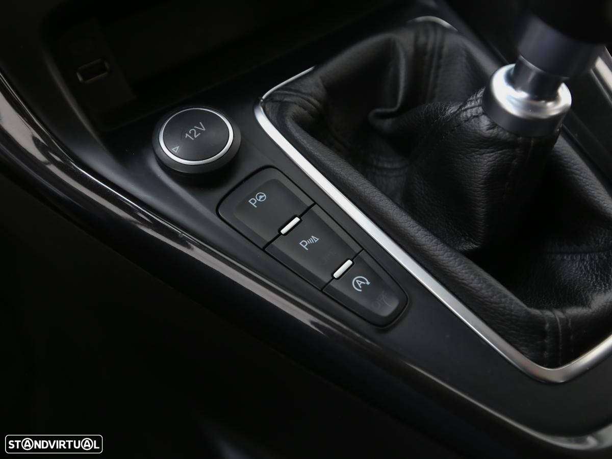 Ford Focus SW 1.5 TDCi Titanium - 16