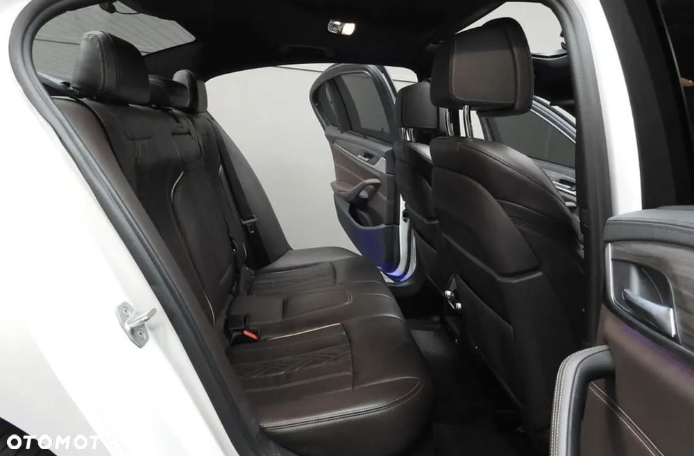BMW Seria 5 530i M Sport Edition - 13