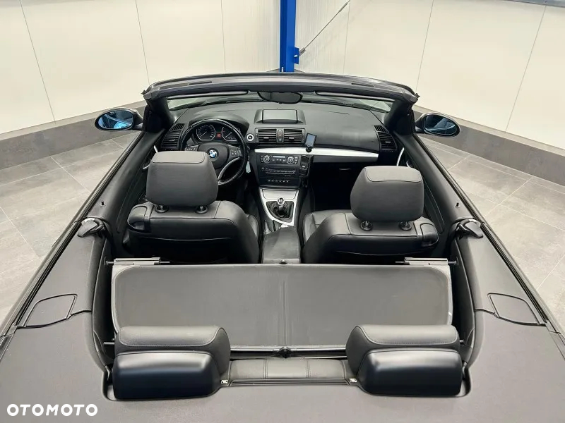 BMW Seria 1 120d - 22