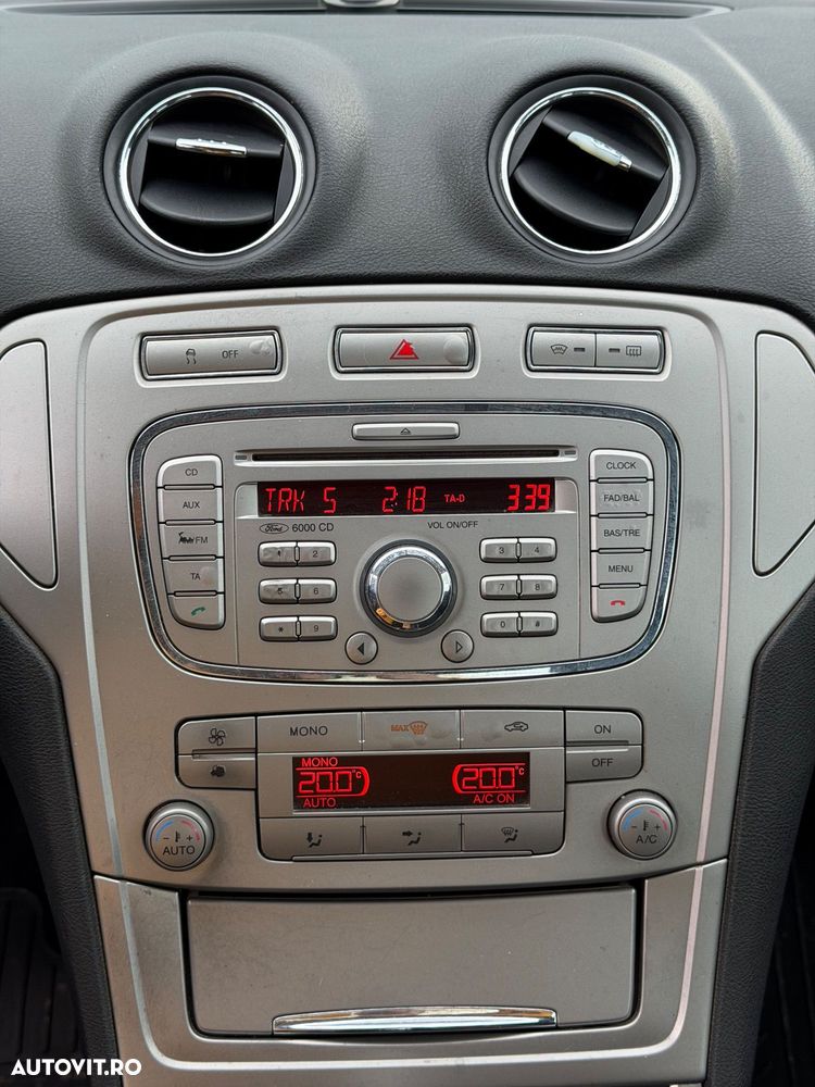 Ford Mondeo 1.8 TDCi Trend - 23