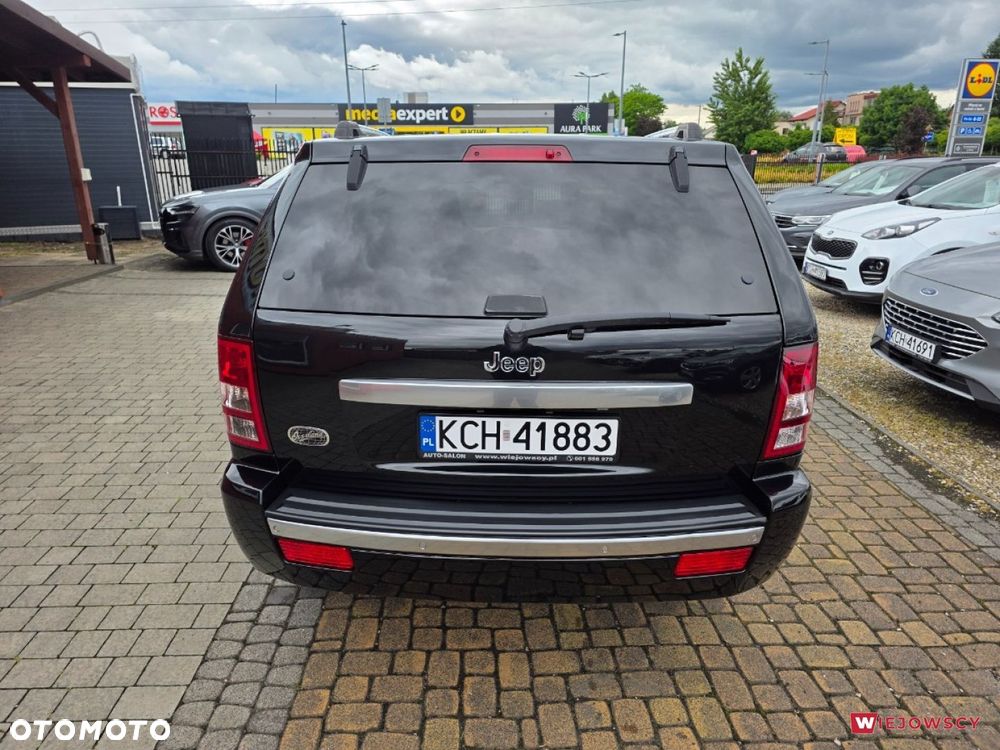 Jeep Grand Cherokee - 10
