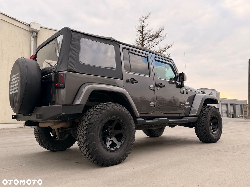 Jeep Wrangler - 7
