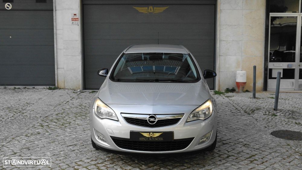 Opel Astra Sports Tourer 1.7 CDTi Cosmo - 2
