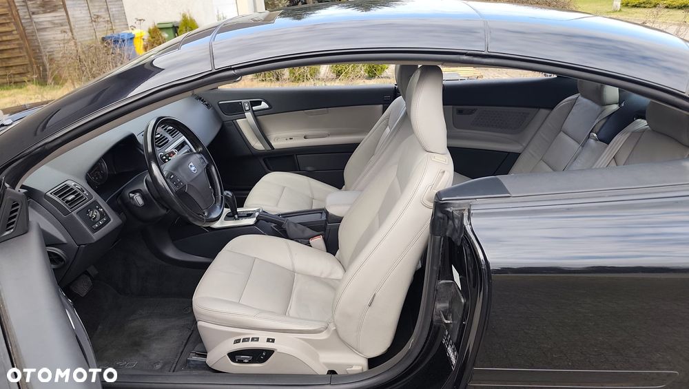 Volvo C70 D5 Summum - 5