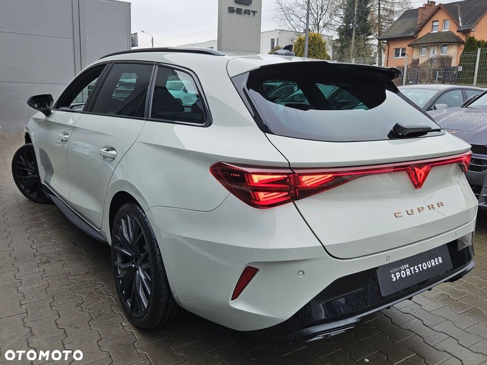 Cupra Leon Sportstourer 2.0 TSI 4Drive DSG - 8