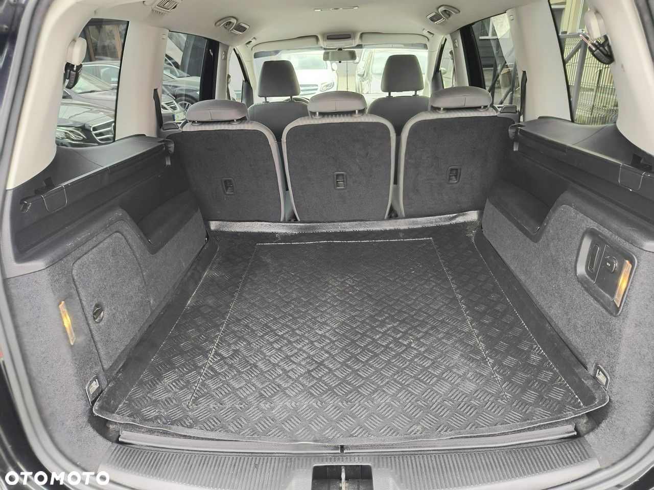 Seat Alhambra 2.0 TDI DPF Ecomotive - 33