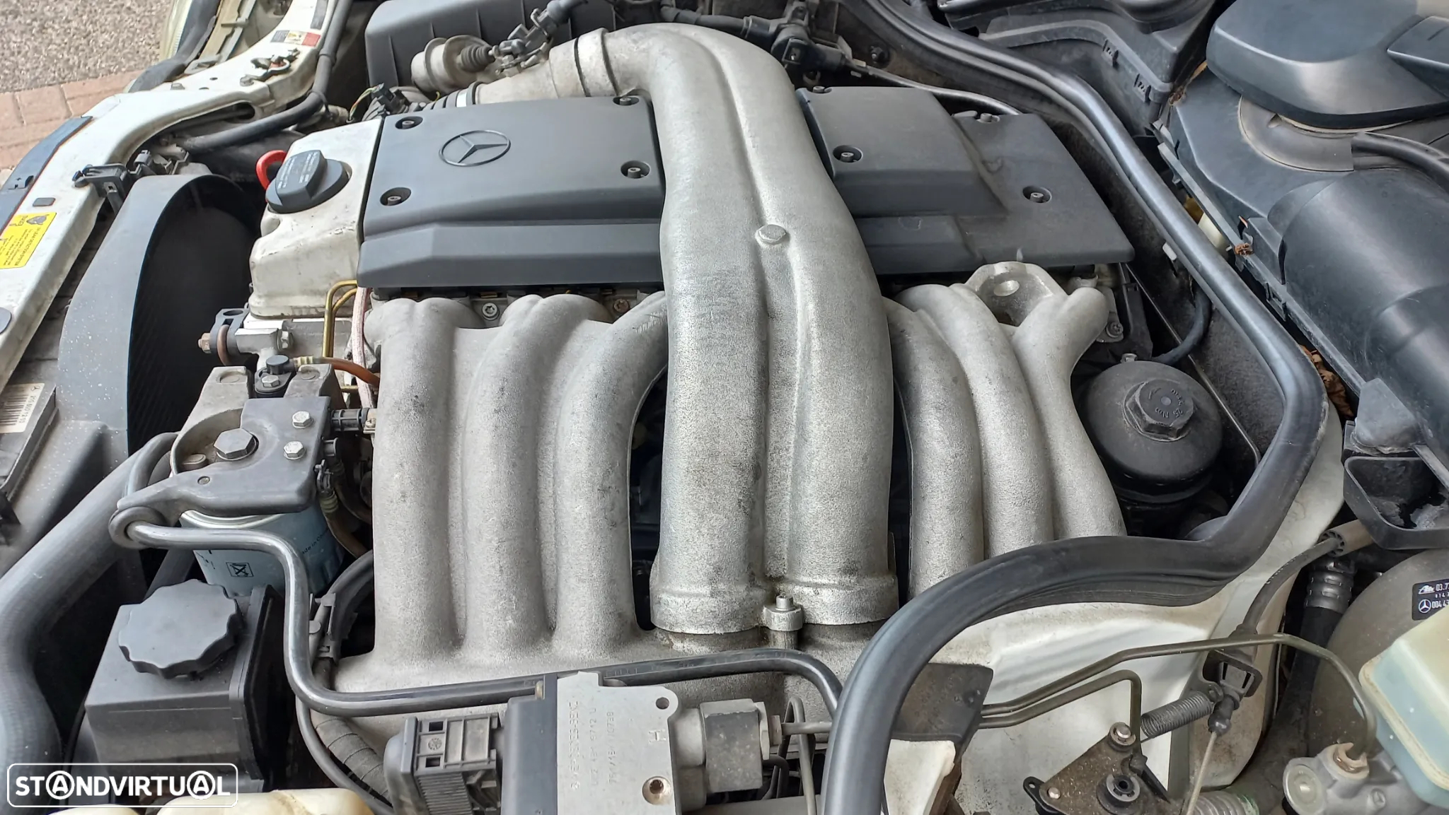 Mercedes-Benz E 300 - 25