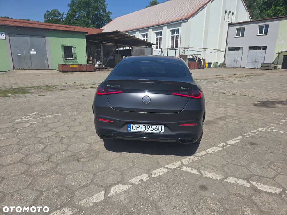Mercedes-Benz GLC - 28