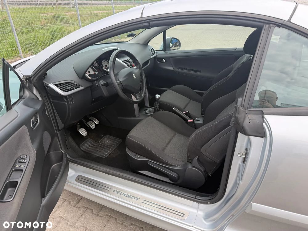 Peugeot 207 CC 120 VTi Sport - 16