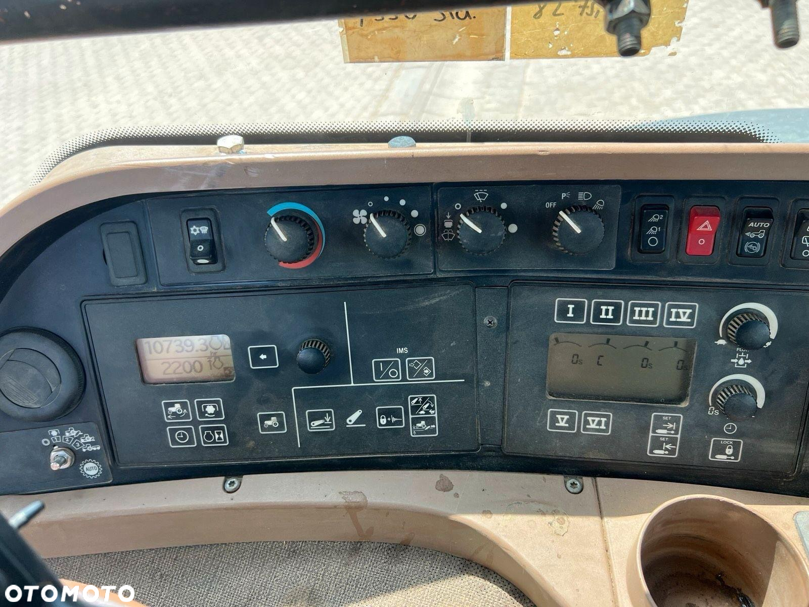 John Deere 7920 - 2