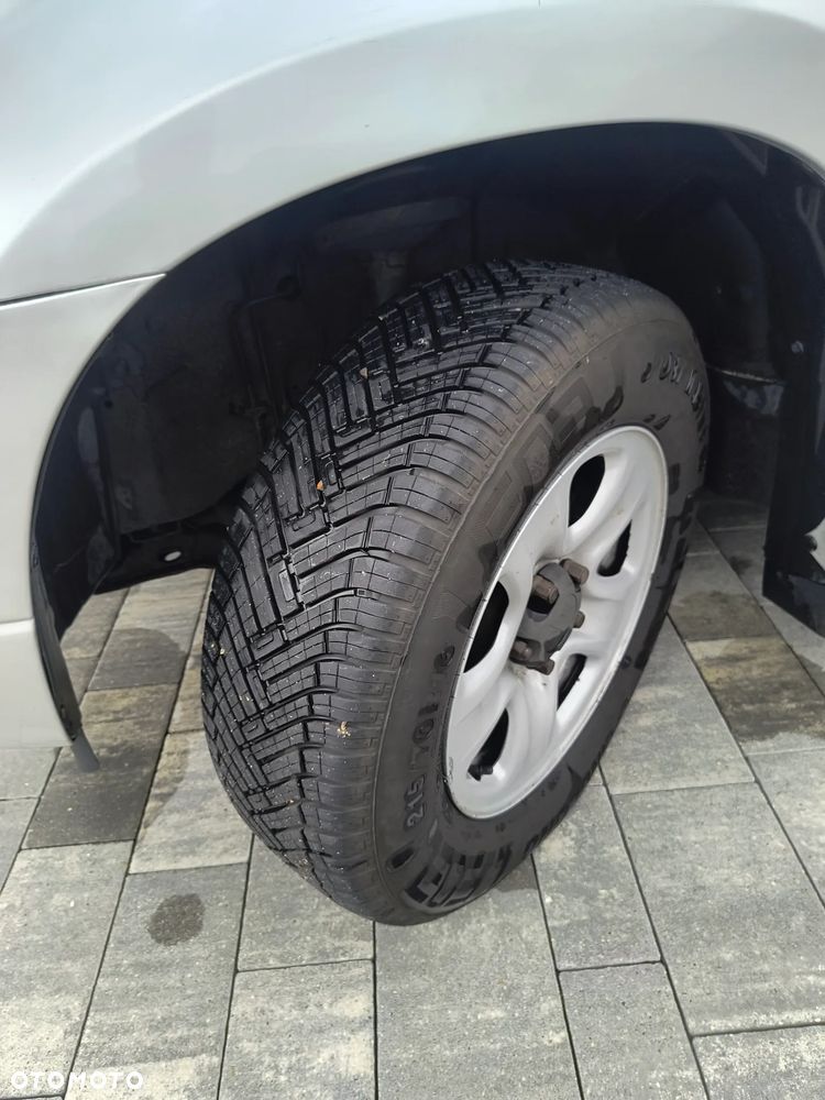 Suzuki Grand Vitara 1.9 DDiS - 5
