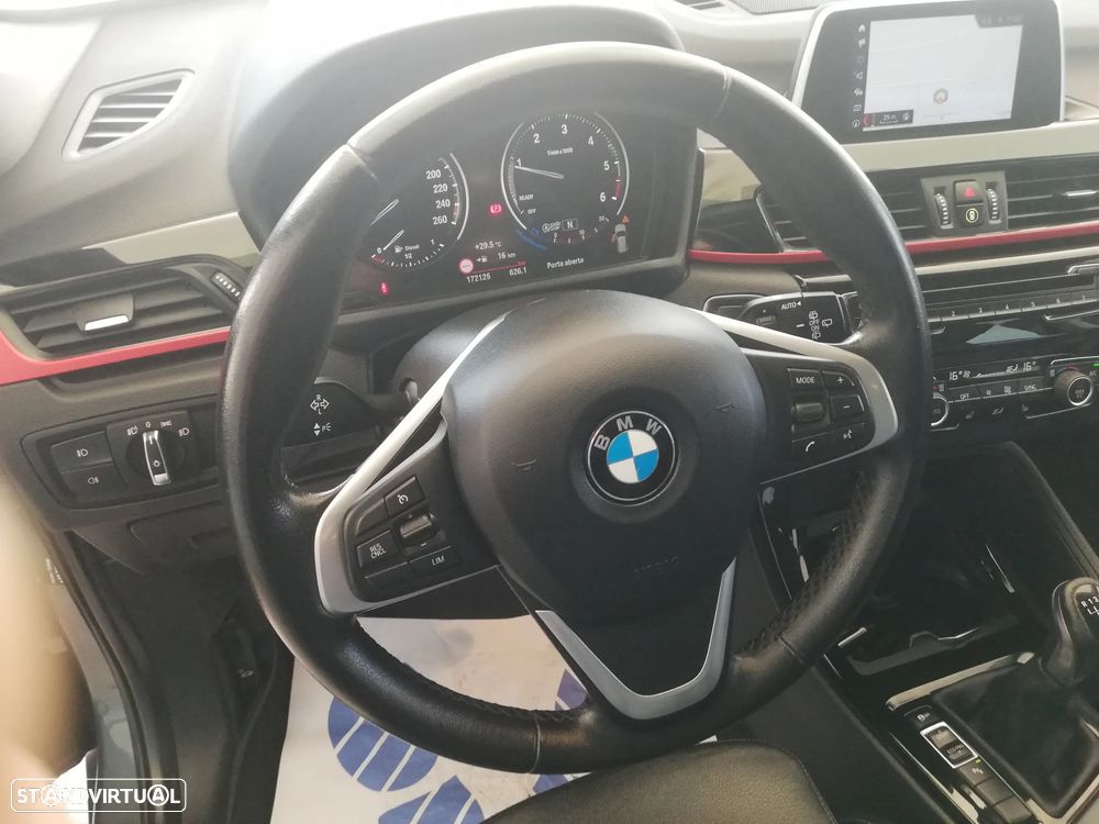 BMW X1 xDrive18d Sport Line - 13