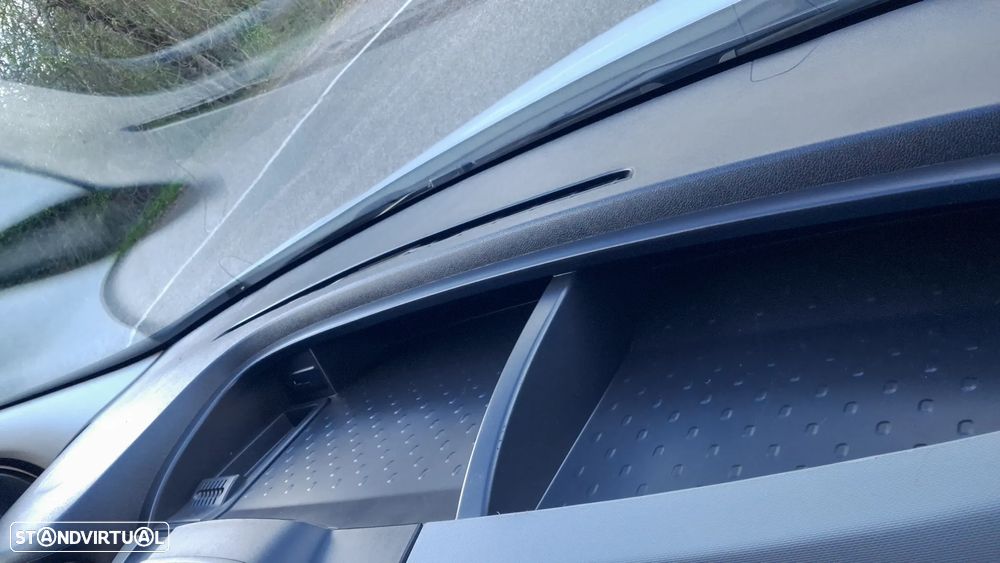 Renault Trafic 1.6 dci – 125cv, versão Longa - 13