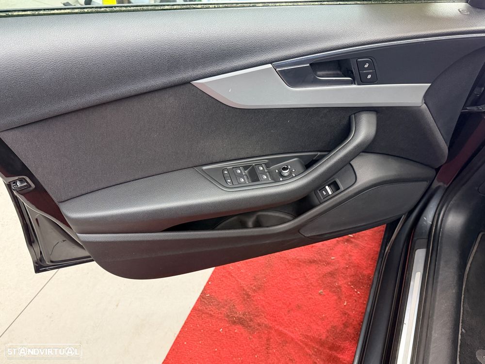Audi A4 Avant 2.0 TDI S tronic quattro - 17