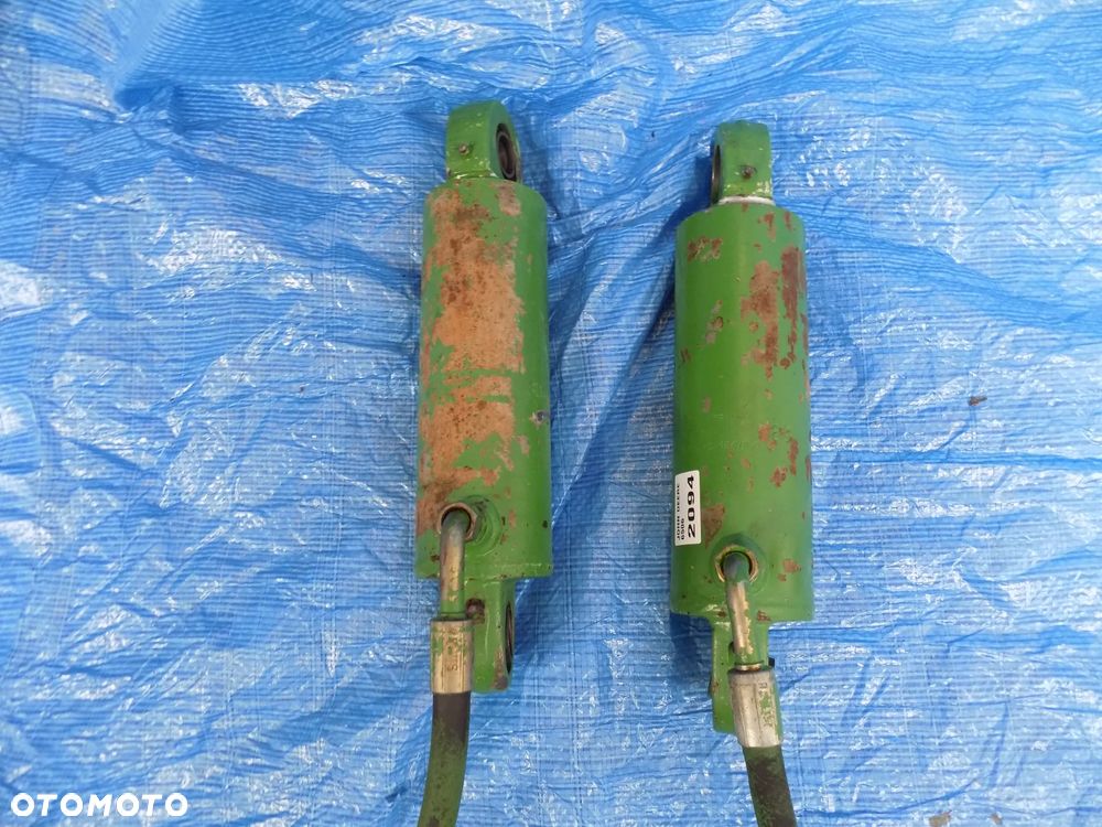 John Deere seria 6000, 6600 6230 6400 6330 6530 siłownik hydrauliczny AL80705  AL213024 80 mm podnosnika - 1