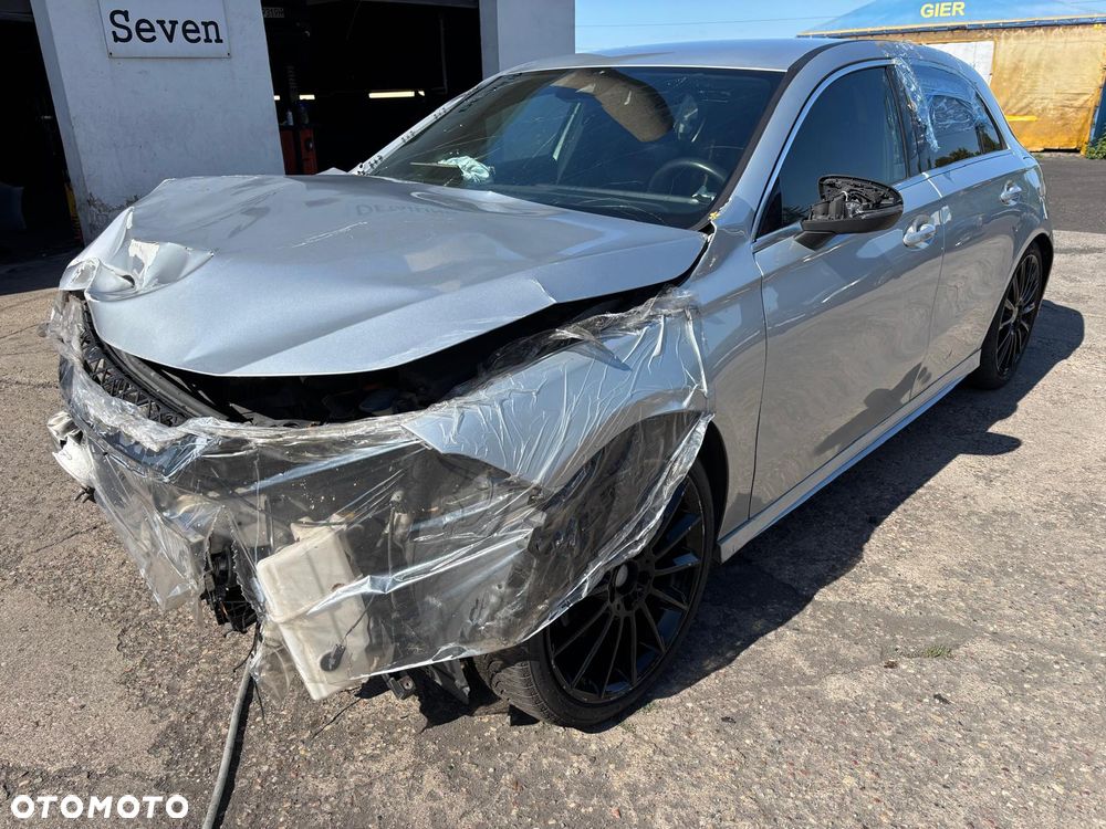 Mercedes-Benz Klasa A 180 d 7G-DCT AMG Line - 1