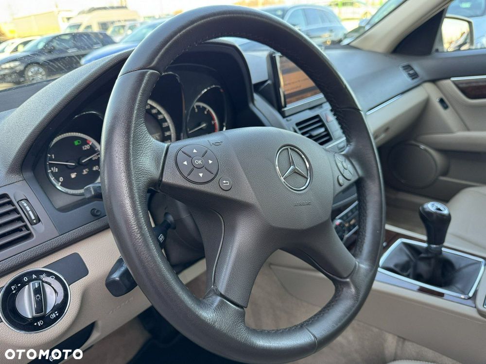 Mercedes-Benz Klasa C - 13