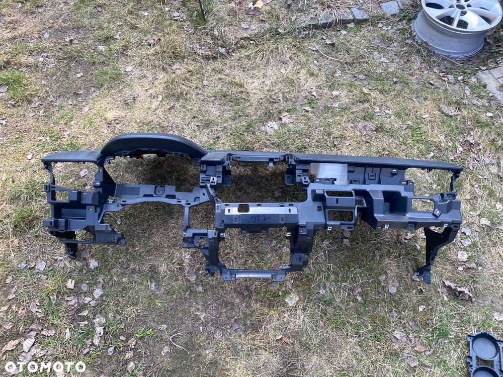 Toyota Corolla CROSS ORYGINAŁ ! NIE-NAPRAWIANA ! DESKA ROZDZIELCZA KOKPIT PÓŁKA KONSOLA oryginalna - 3