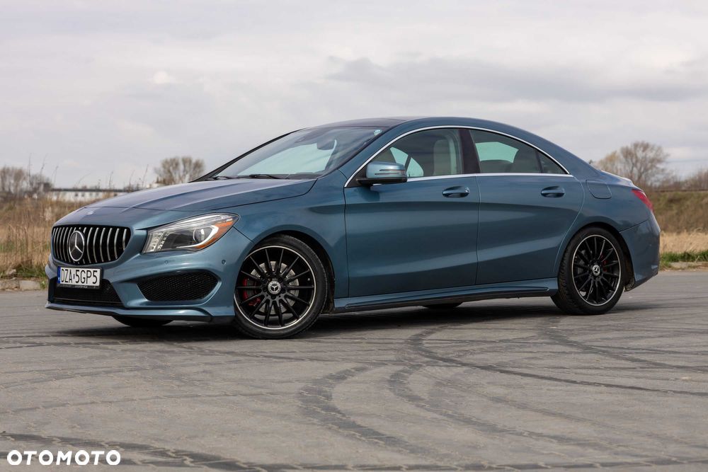 Mercedes-Benz CLA 250 7G-DCT UrbanStyle Edition - 2