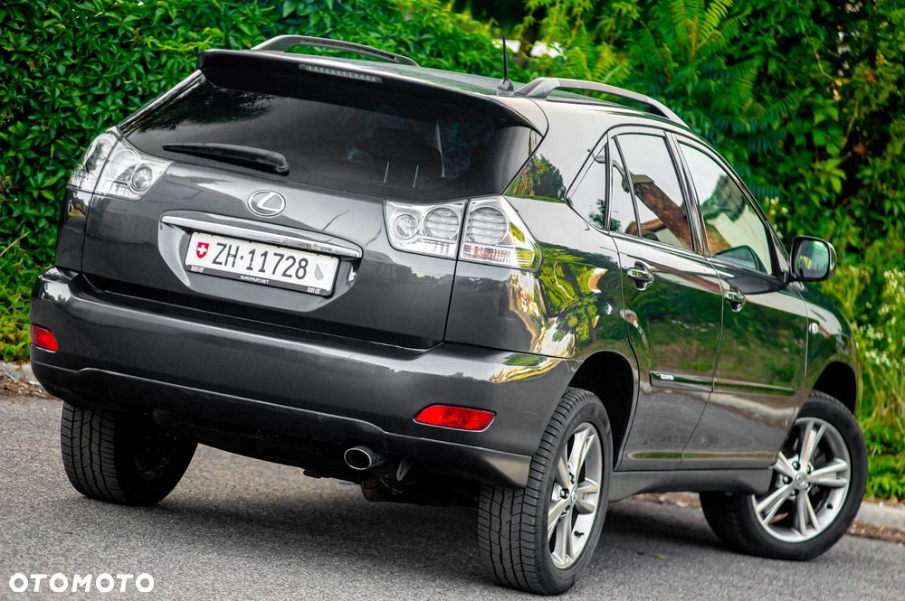 Lexus RX - 12