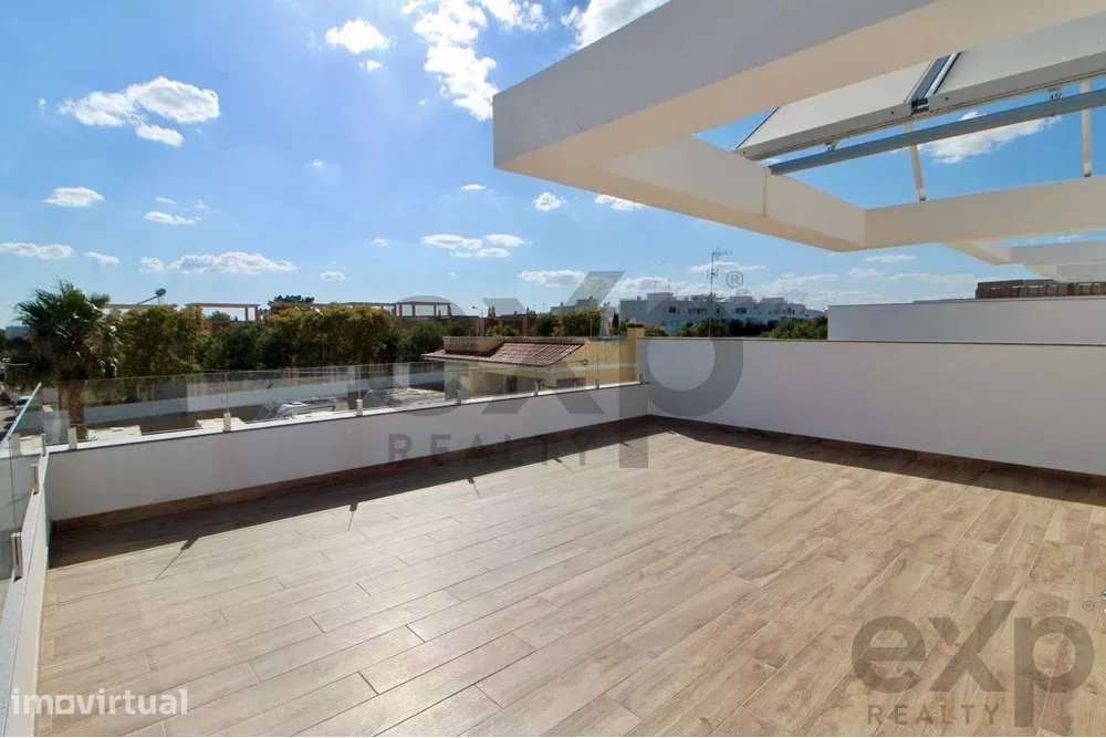 Vivenda V3 de excelência com piscina em Fuseta - Grande imagem: 5/21