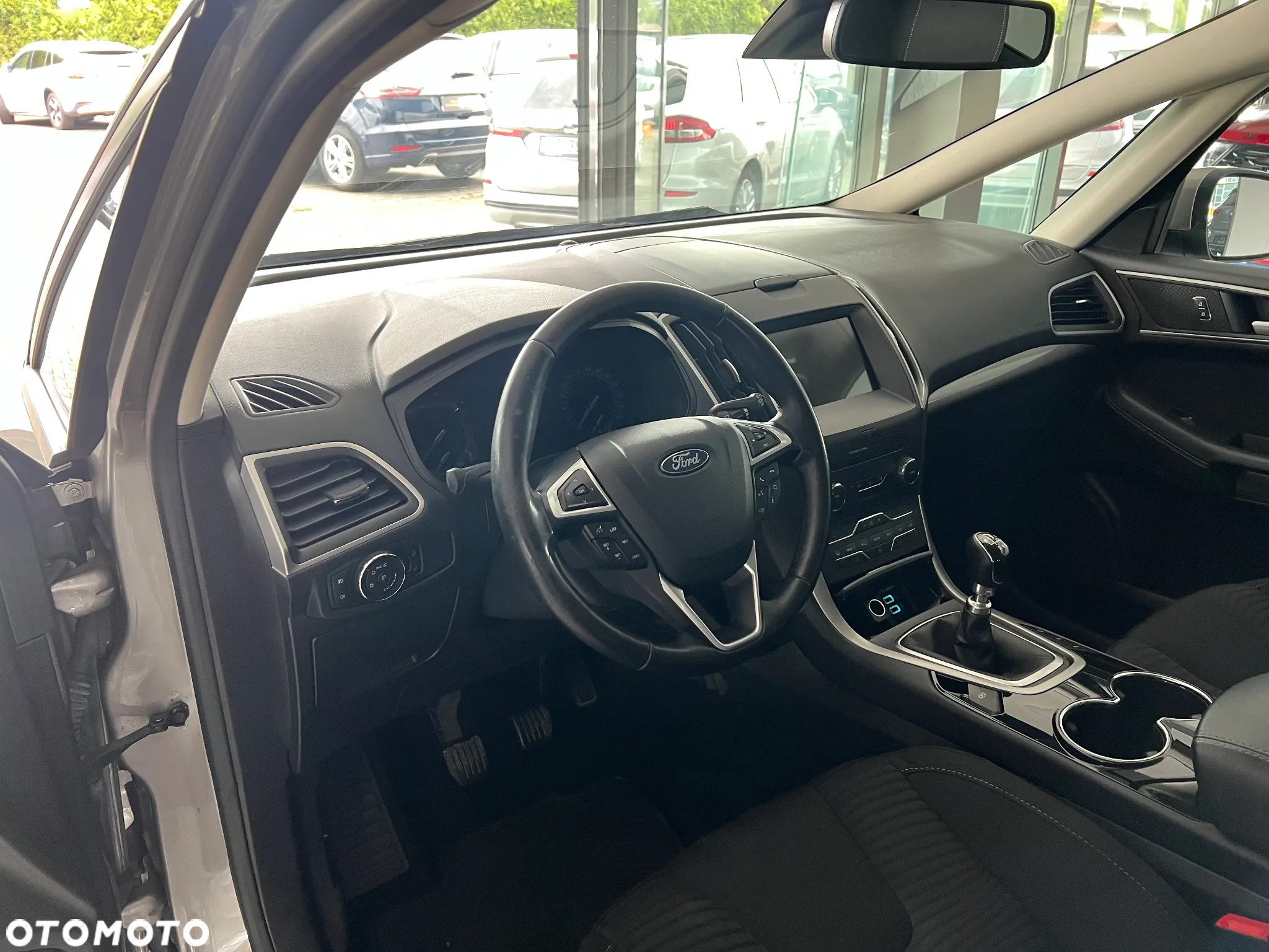 Ford S-Max 1.5 EcoBoost Titanium - 19