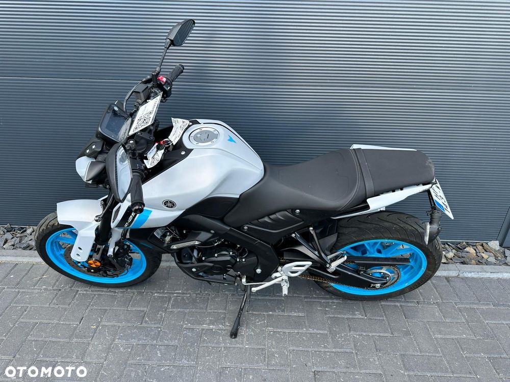 Yamaha MT - 2