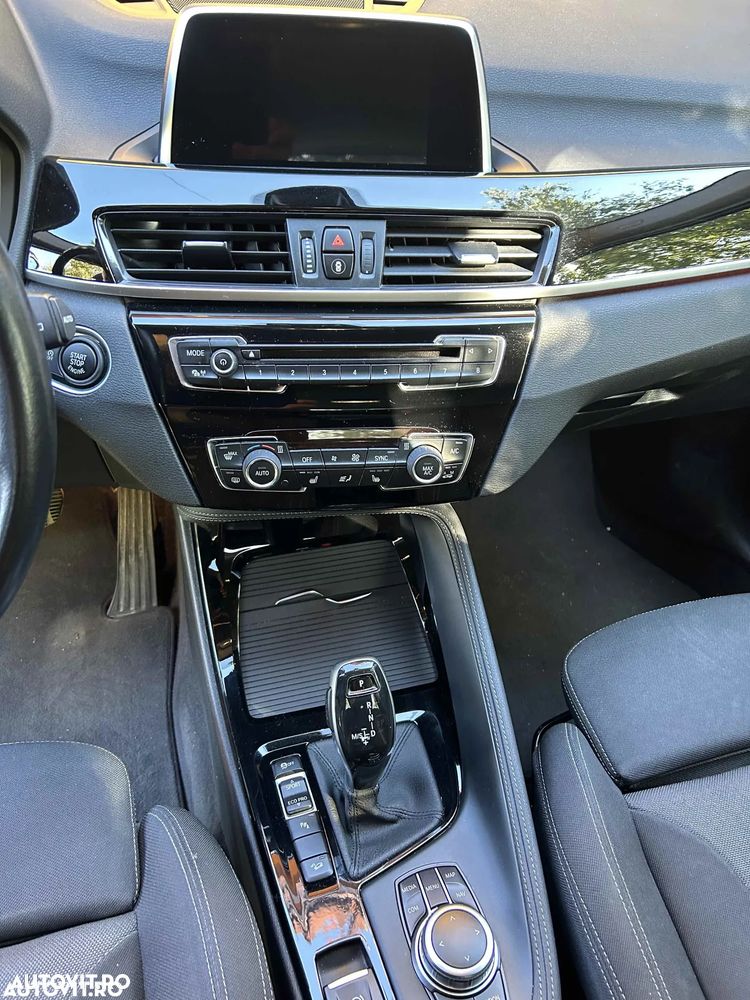 BMW X1 ver-sdrive18d-aut- - 19