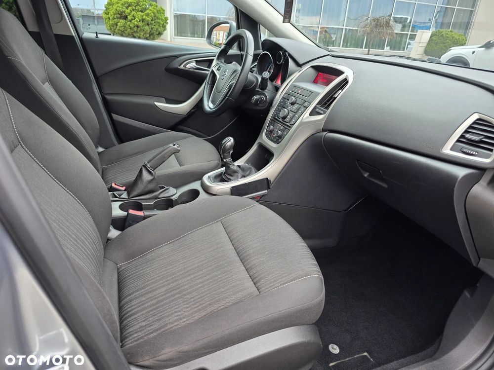 Opel Astra 1.4 T Cosmo - 7