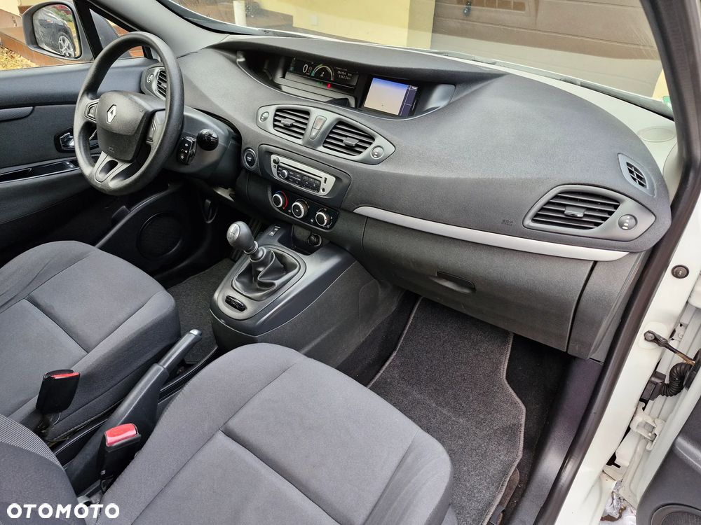 Renault Scenic 1.6 16V 110 TomTom Edition - 7
