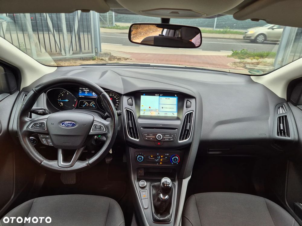 Ford Focus 2.0 EcoBlue Titanium Business - 15