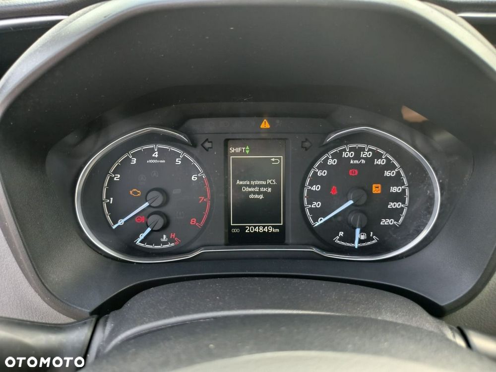 Toyota Yaris - 12