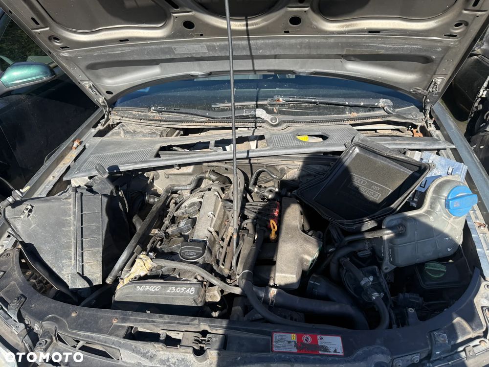 Audi A4 B6 1.8 T Skrzynia AVJ Maska Błotnik Drzwi Zderzak - 2