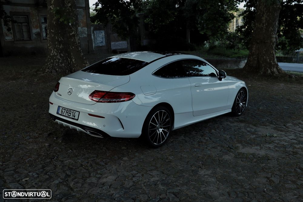 Mercedes-Benz C 250 d 9G-TRONIC AMG Line - 4