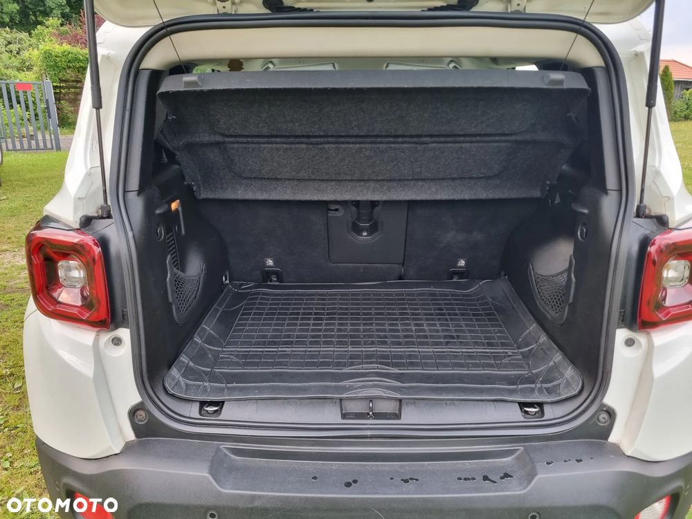 Jeep Renegade 1.3 GSE T4 Turbo Limited FWD S&S - 11