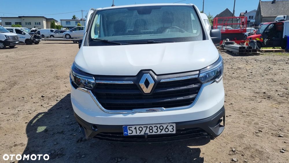 Renault Trafic - 13