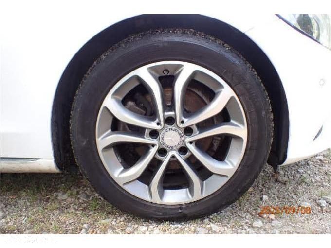 Mercedes-Benz Klasa C - 33